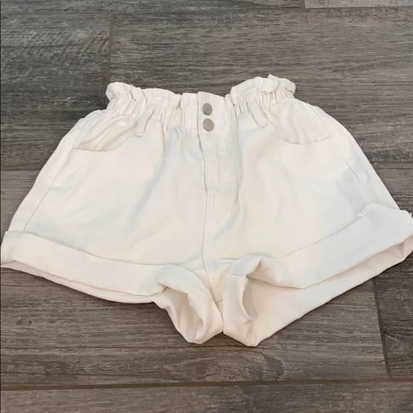 Princess Polly Pants - Princes Polly High Waisted Baggy Shorts
